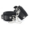 Rimba Bondage Play Menottes Rimba en cuir - réglables avec chaîne et mousqueton Rimba Bondage Play Menottes Rimba en cuir - réglables avec chaîne et mousqueton