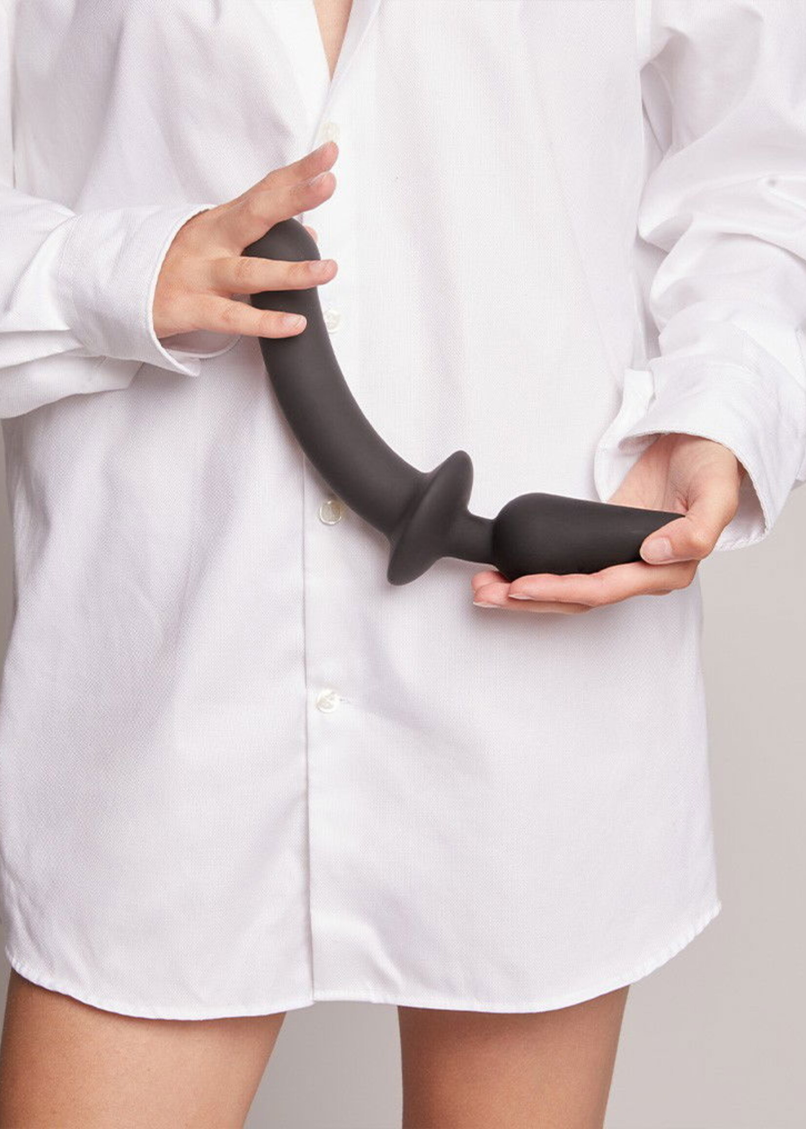 Strap-On-Me Plug-In Switch Semi-Réaliste - Gode & Plug Anal 2-en-1 Taille XXL - Ø 5.2 x 31.7 cm