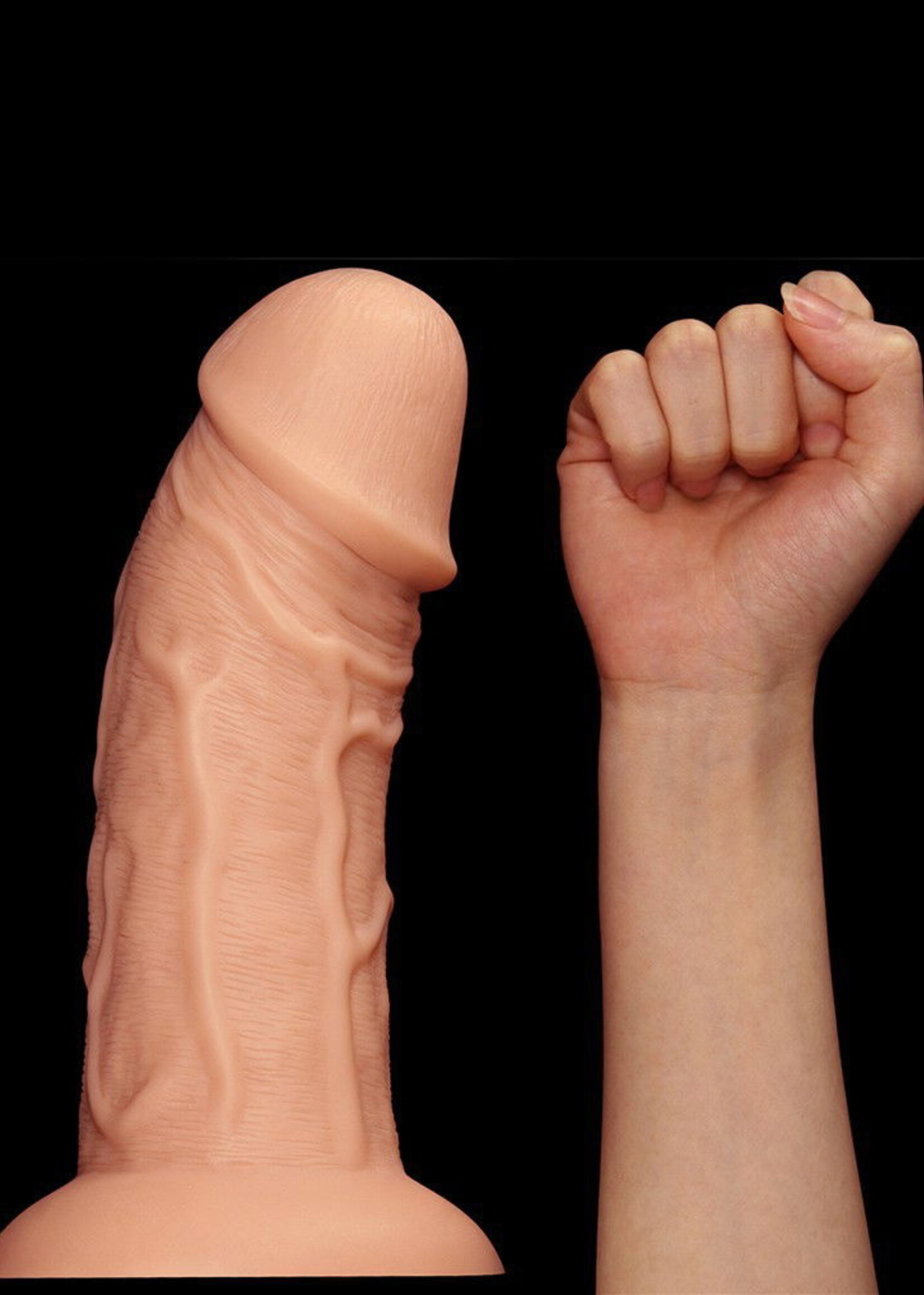 LoveToy Realistischer Gebogener Dildo - Realistischer Dildo 24 cm Ø 6,6 cm