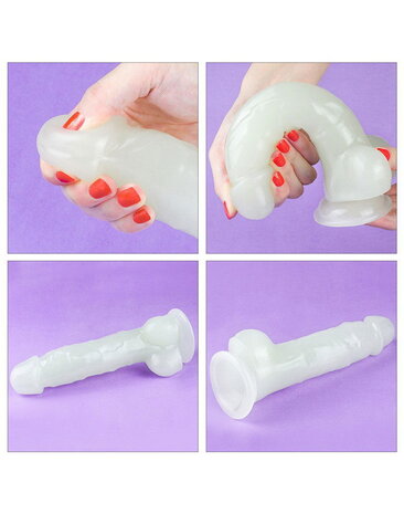 LoveToy Lumino Play Dildo - Realistische dildo 21,5 cm Ø4,5 cm + Lichtgevend in het donker