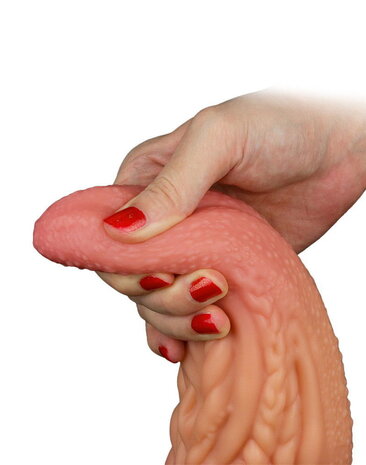LoveToy Dildo met tong - XXL Dildo 25,4 cm Ø7,5 cm LoveToy Dildo met tong - XXL Dildo 25,4 cm Ø7,5 cm