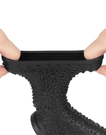 LoveToy LoveToy - Drip Knights Ring - Vibrierende Penis- und Hodensackhülle (Ø 2,8 cm) - Schwarz LoveToy LoveToy - Drip Knights Ring - Vibrierende Penis- und Hodensackhülle (Ø 2,8 cm) - Schwarz