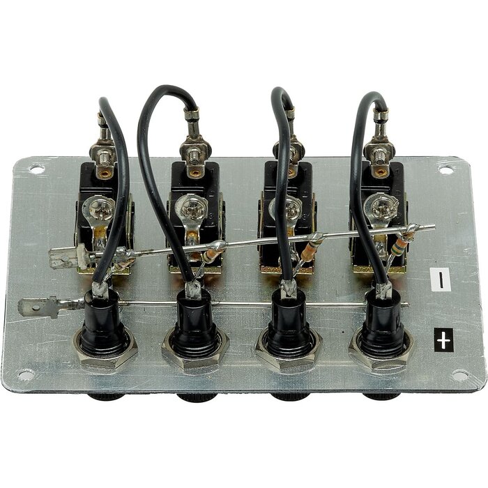Schakelpaneel Boot 12V met 4 Schakelaars 125x100mm