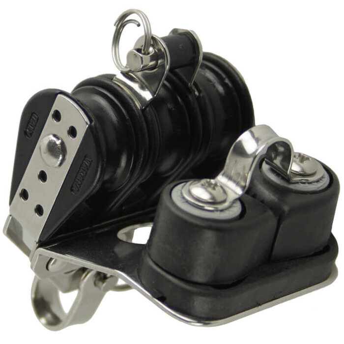 Viadana 22mm Triple Block with Becket and Cleat