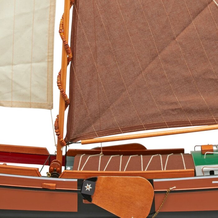 Skutsje Model 74cm Bruin