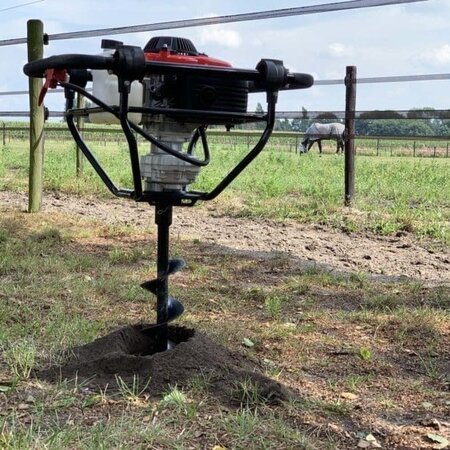 Grondboormachine - CQ303 - Eenmansboor Met 4 Takt Motor - Graszaadselect.nl