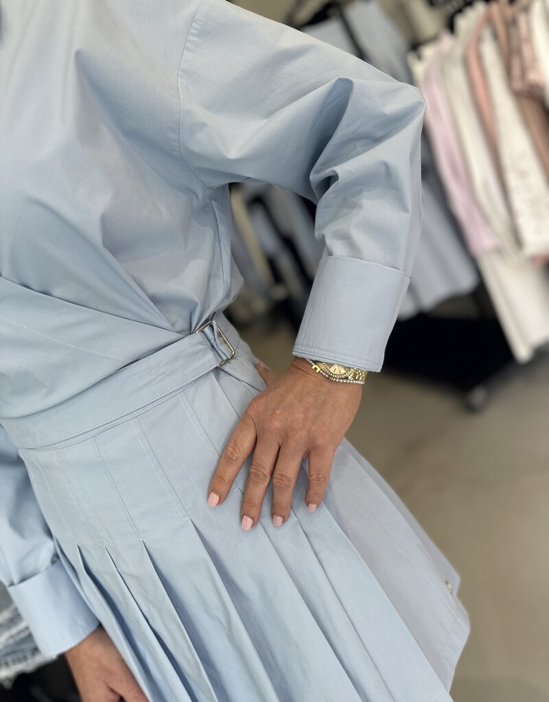 Josh V jurk Jeanine licht blauw