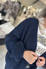 Kavally Blaue Strickjacke