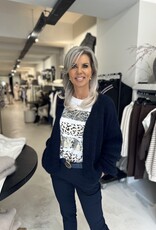 Kavally Blaue Strickjacke