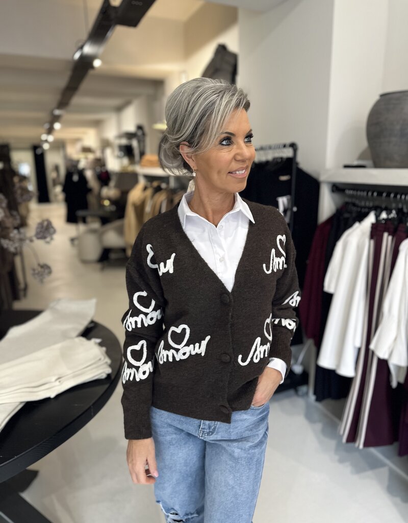 Nio Braune Strickjacke