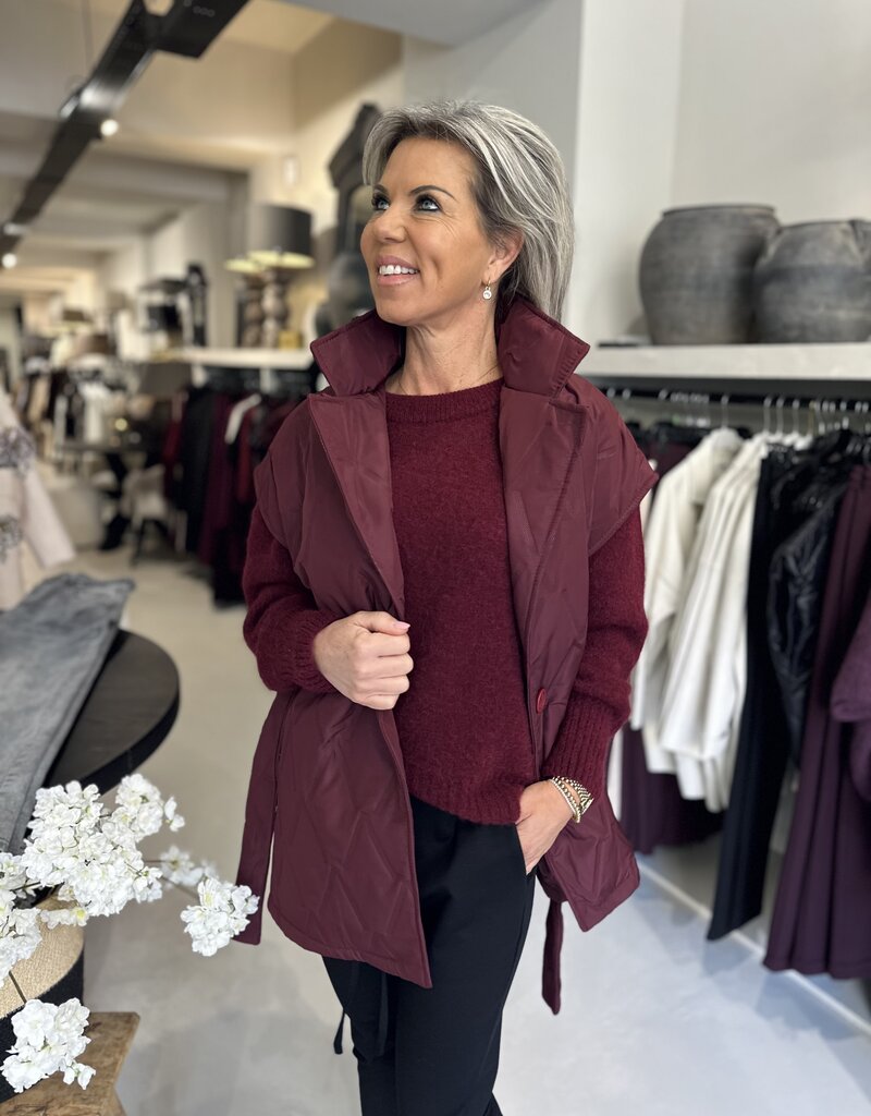 Gilet sans manches Nella bordeaux