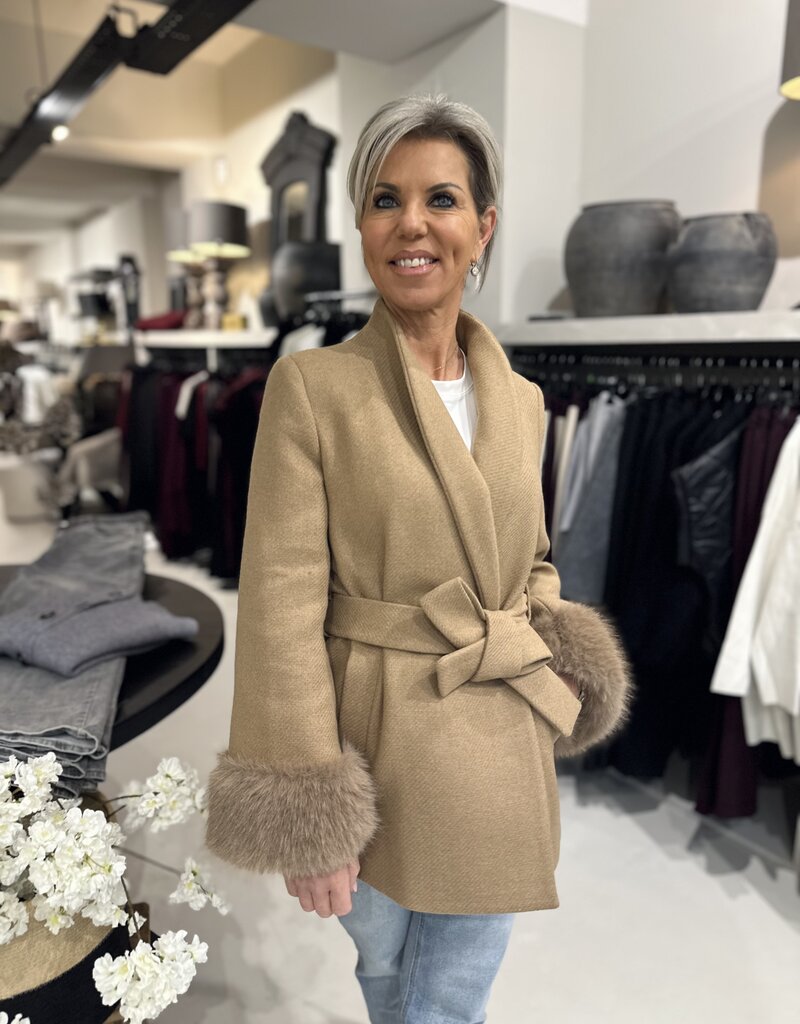 Rinascimento Jacke Claar Camel