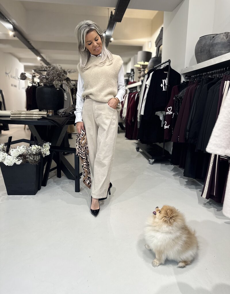 Spencer Lieke beige