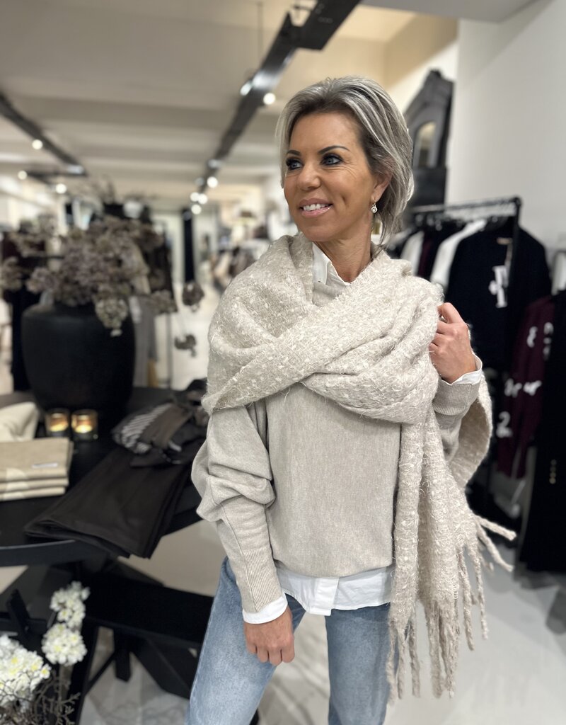 Lia Schal, Beige