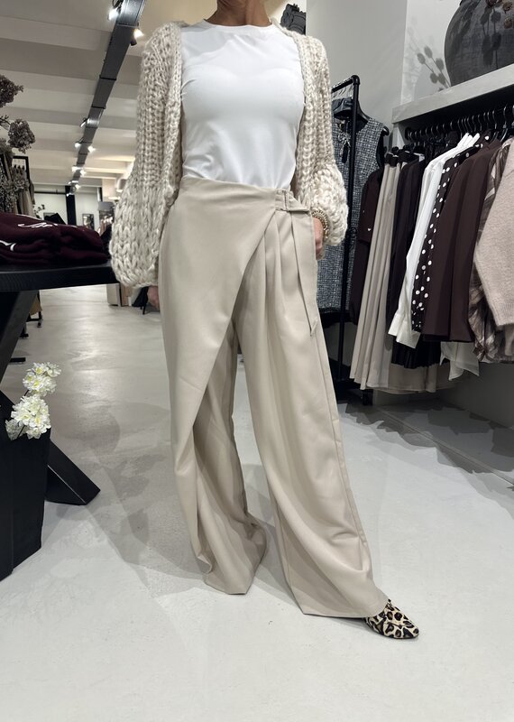 Hose Thea Beige
