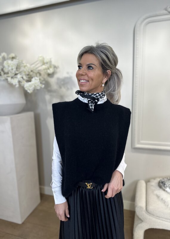 Sleeveless Top Saffy Black