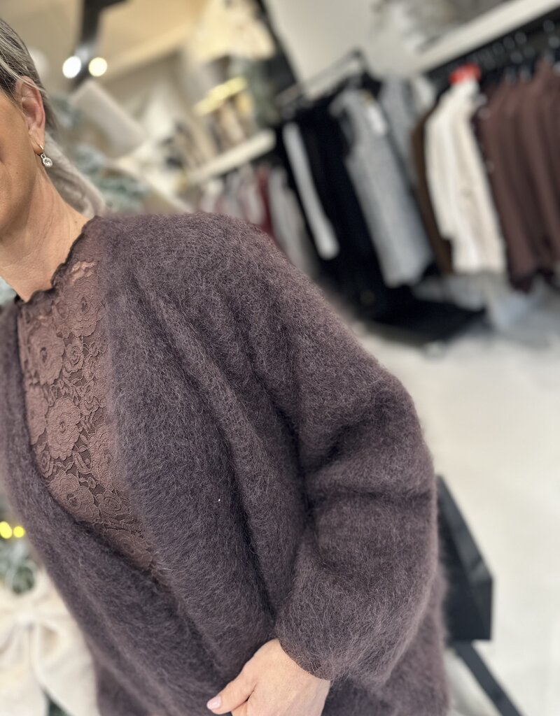 Body / Top Gwen Brown