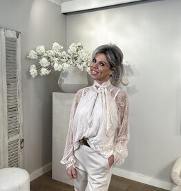 Blouse Cout kant creme