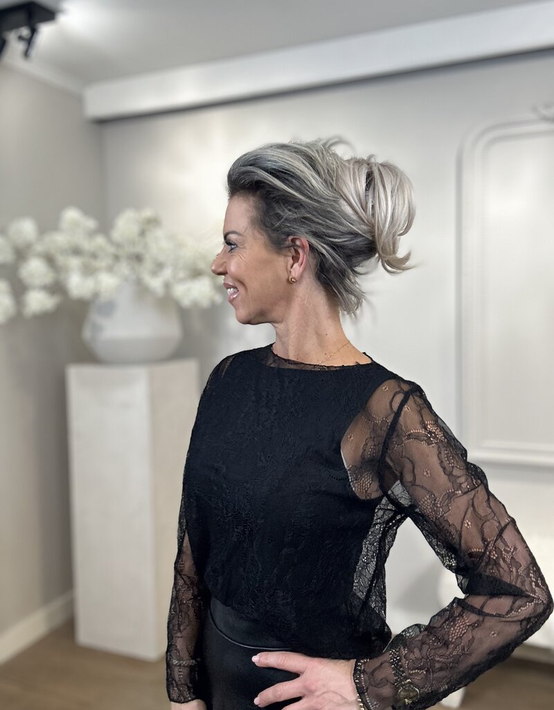 Top Isa dentelle noir