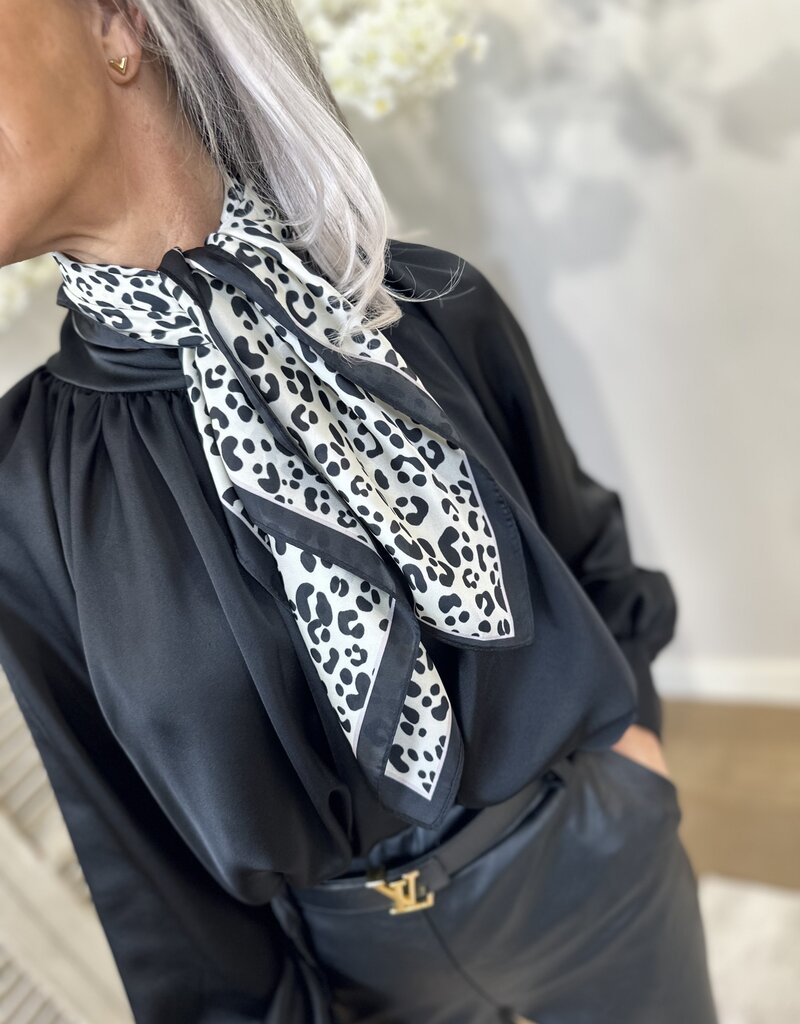 Foulard Leo
