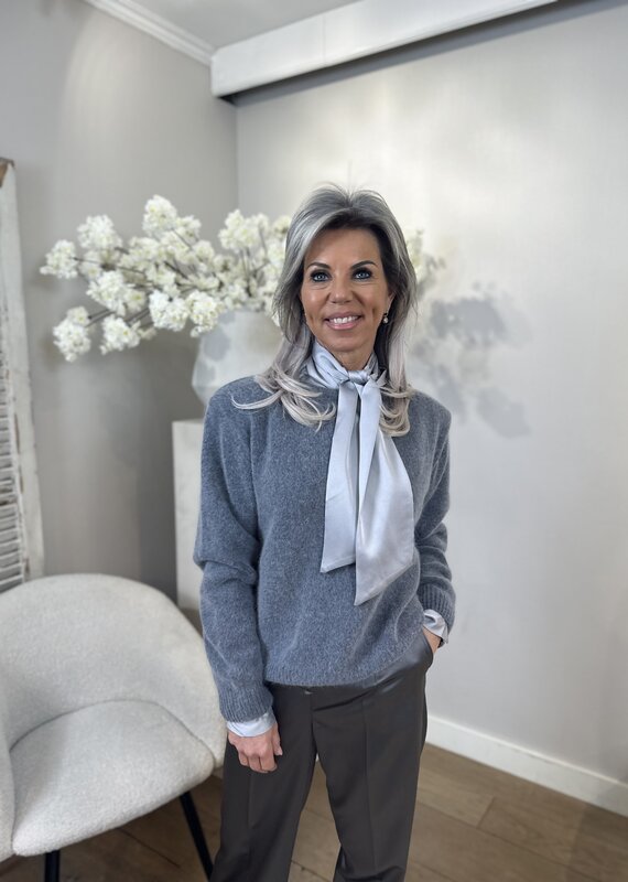 Saffy Sweater Grey