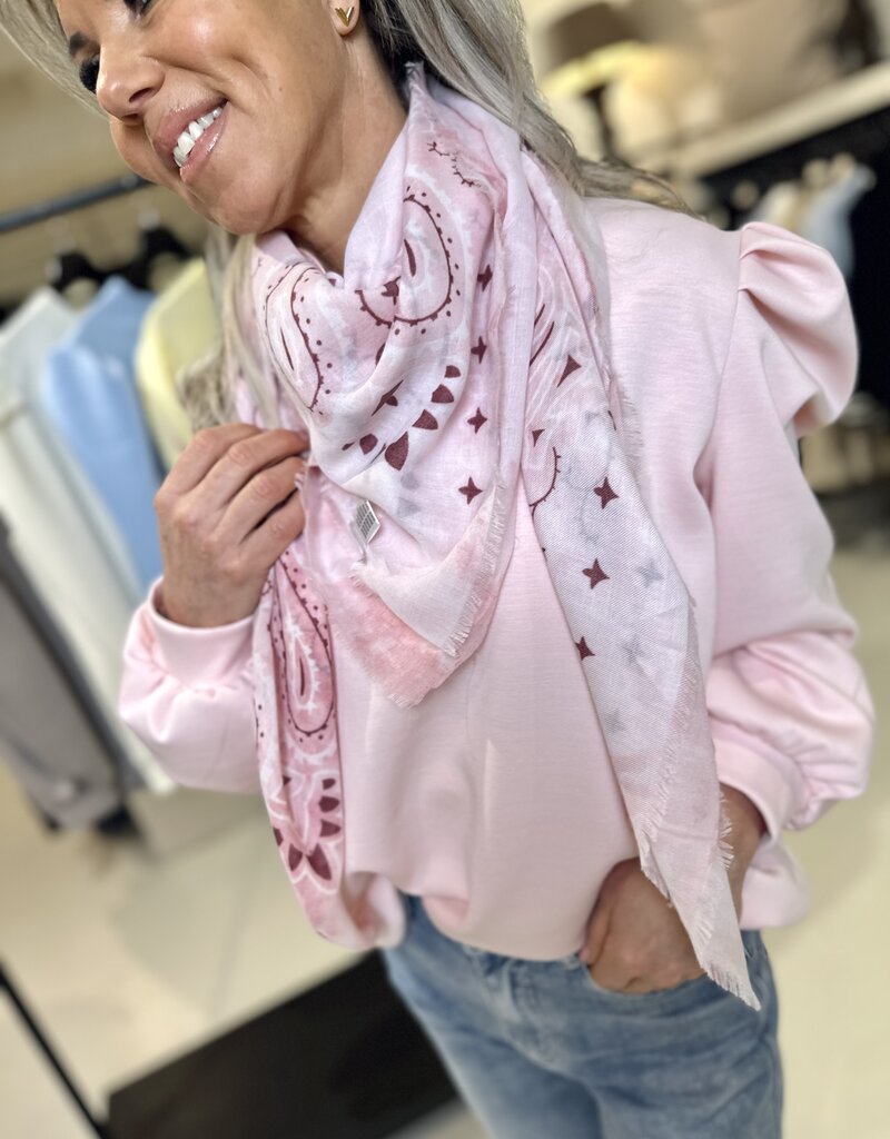Liva Pink Scarf
