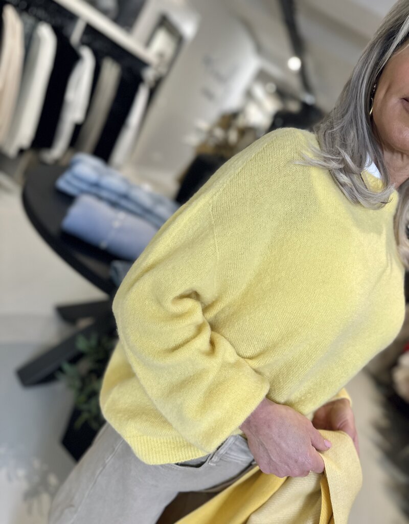 Pull Leila Jaune