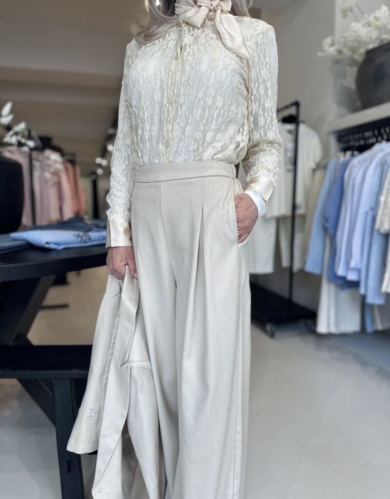 Hose Sanne Beige