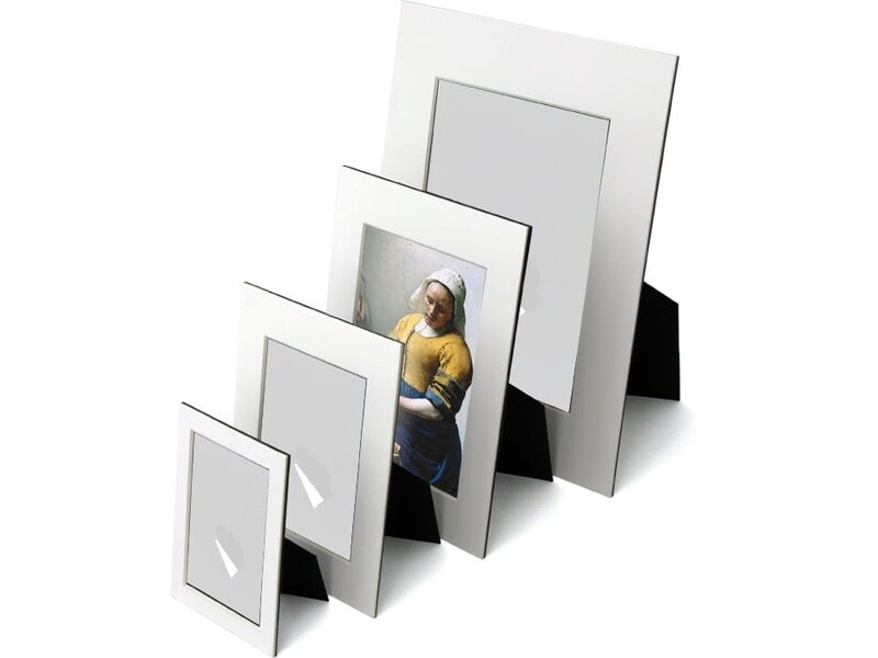 Passe-Partout, L, 29,7 x 21 cm, Die Milchmagd