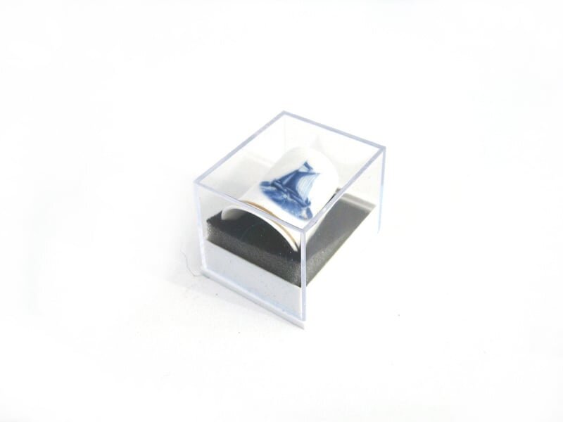 Fingerhut, Delft Blue Schiff