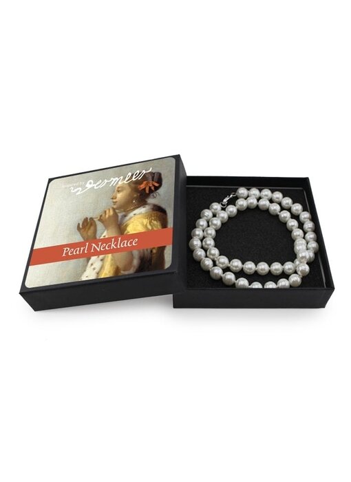 Pearl necklace, Woman with necklace, Vermeer