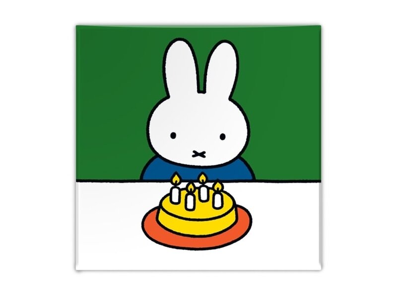 Kühlschrankmagnet, Miffy mit Kuchen