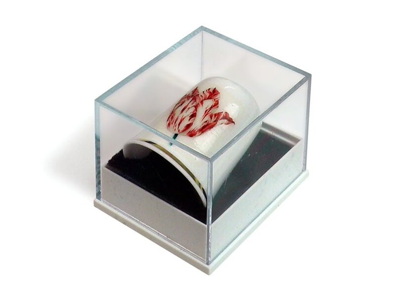 Vingerhoedje, Rood met wit tulp
