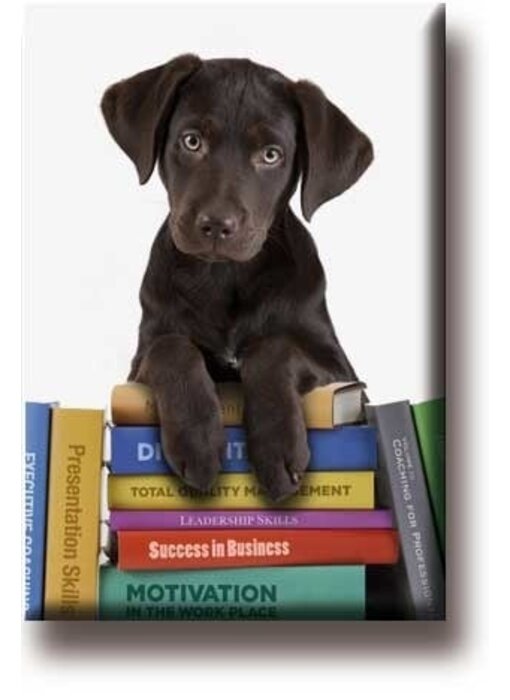 Aimant de réfrigérateur, chiot sur les livres