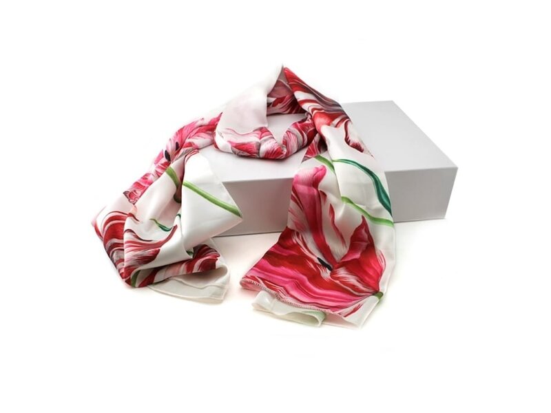 Scarf , Merian, Three Tulips