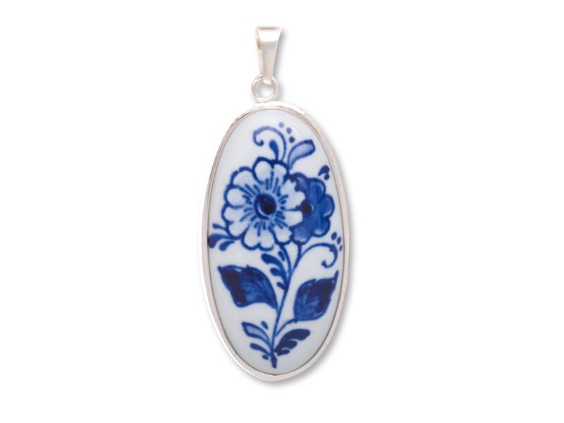 Medaillon, Delfter blaues Porzellan, oval