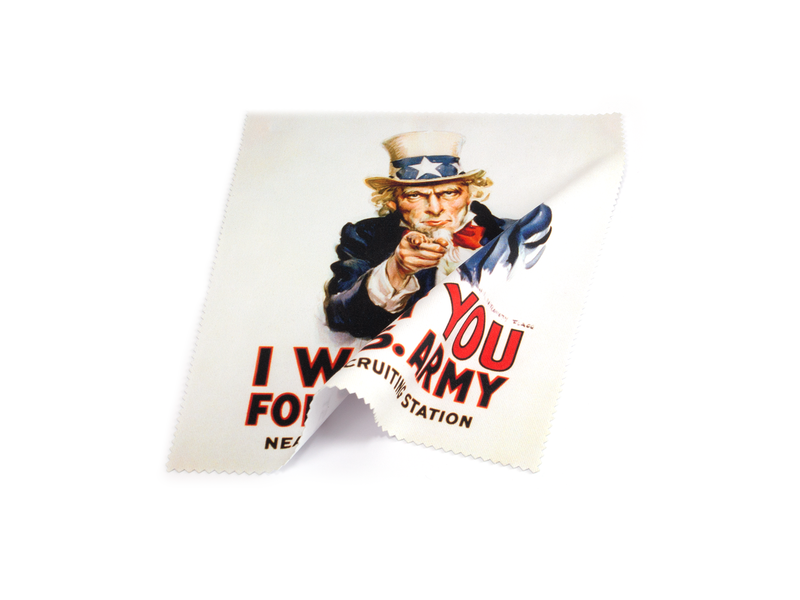 Brillentuch,  15 x 18 cm,  I want you