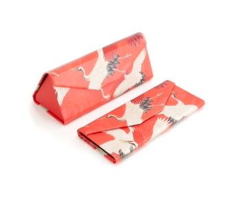 Foldable spectacle case with lens cloth , White and red cranes, Japanese birds