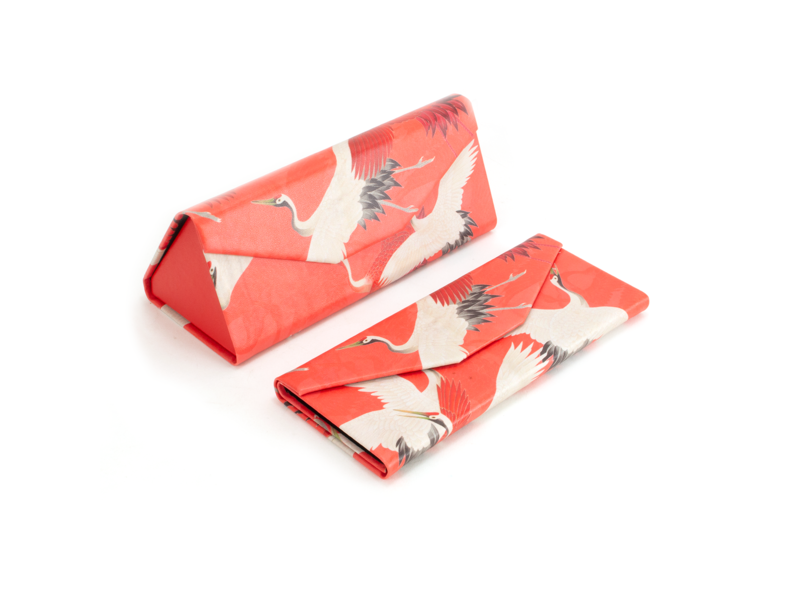 Foldable spectacle case with lens cloth , White and red cranes, Japanese birds