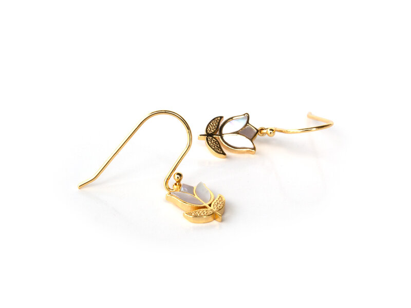 Tulip earring, gold plated