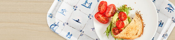  Laminate serving tray (37.5 x 26.5 cm) 