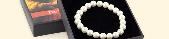 Bracelets & Pendentifs