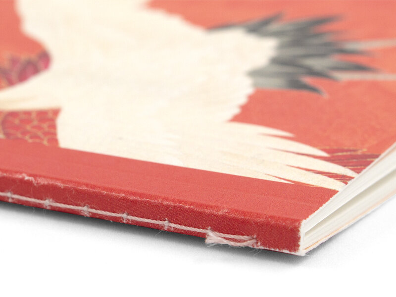 Carnet avec dos cousu en coton, A5, Haori féminin avec des grues blanches et rouges