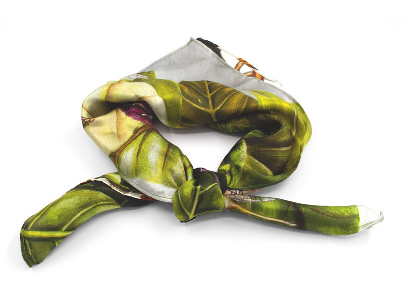 Sjaal, 68x68cm, 100% zijde, Frida Kahlo, Zelfportret met doornenketting en kolibrie