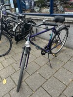 Paarse heren fiets