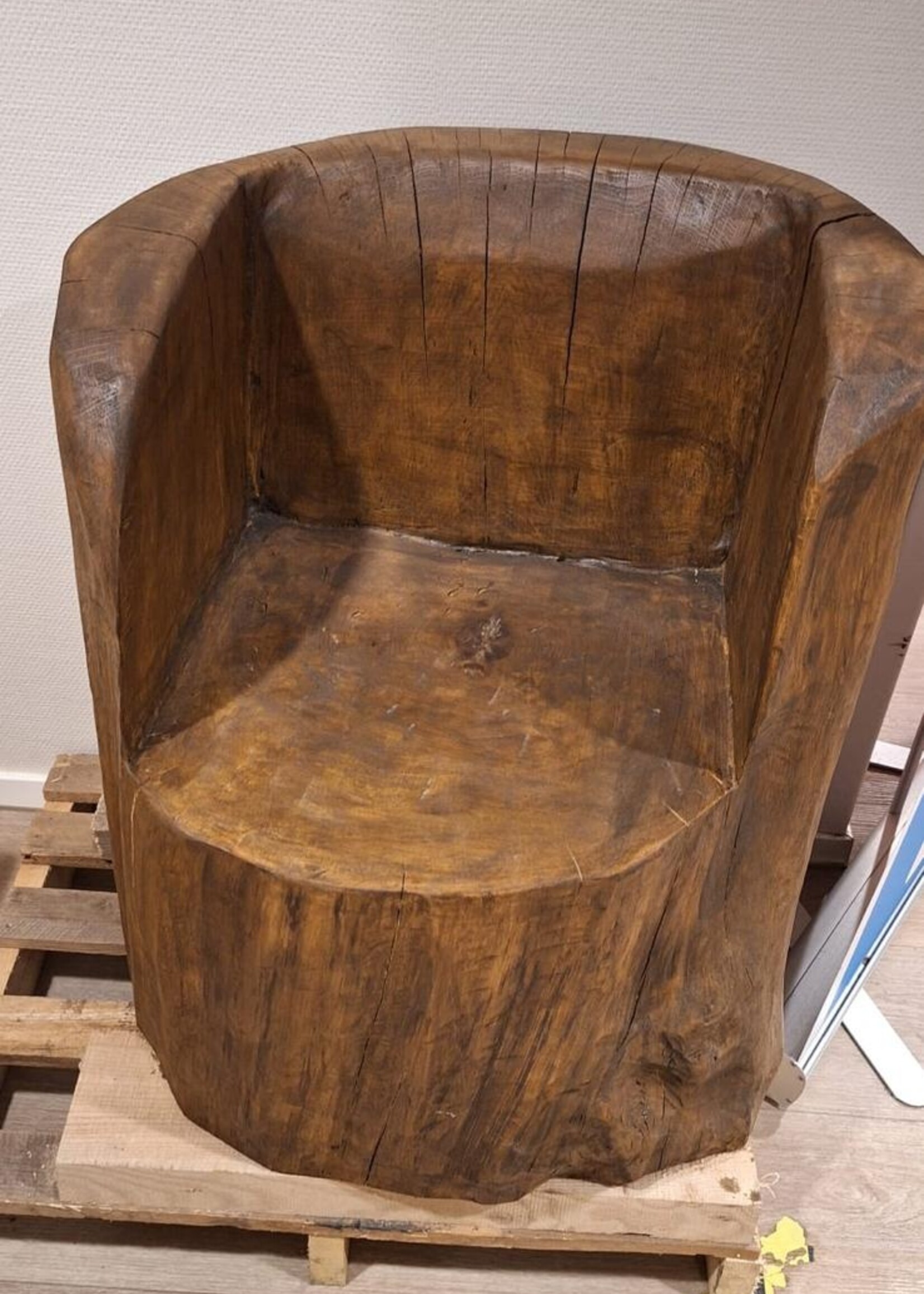 Handgemaakte Eiken boomstamstoel