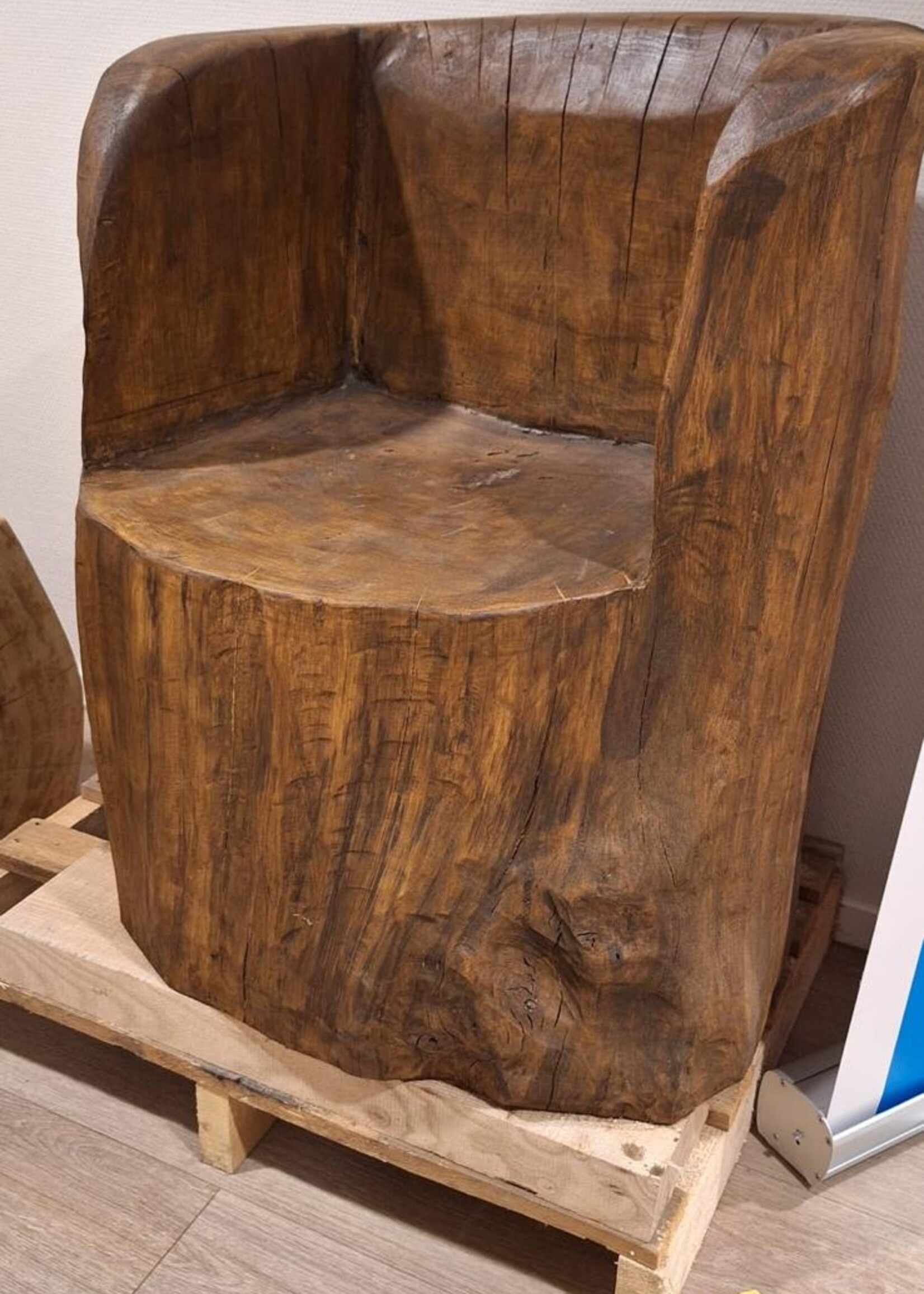Handgemaakte Eiken boomstamstoel