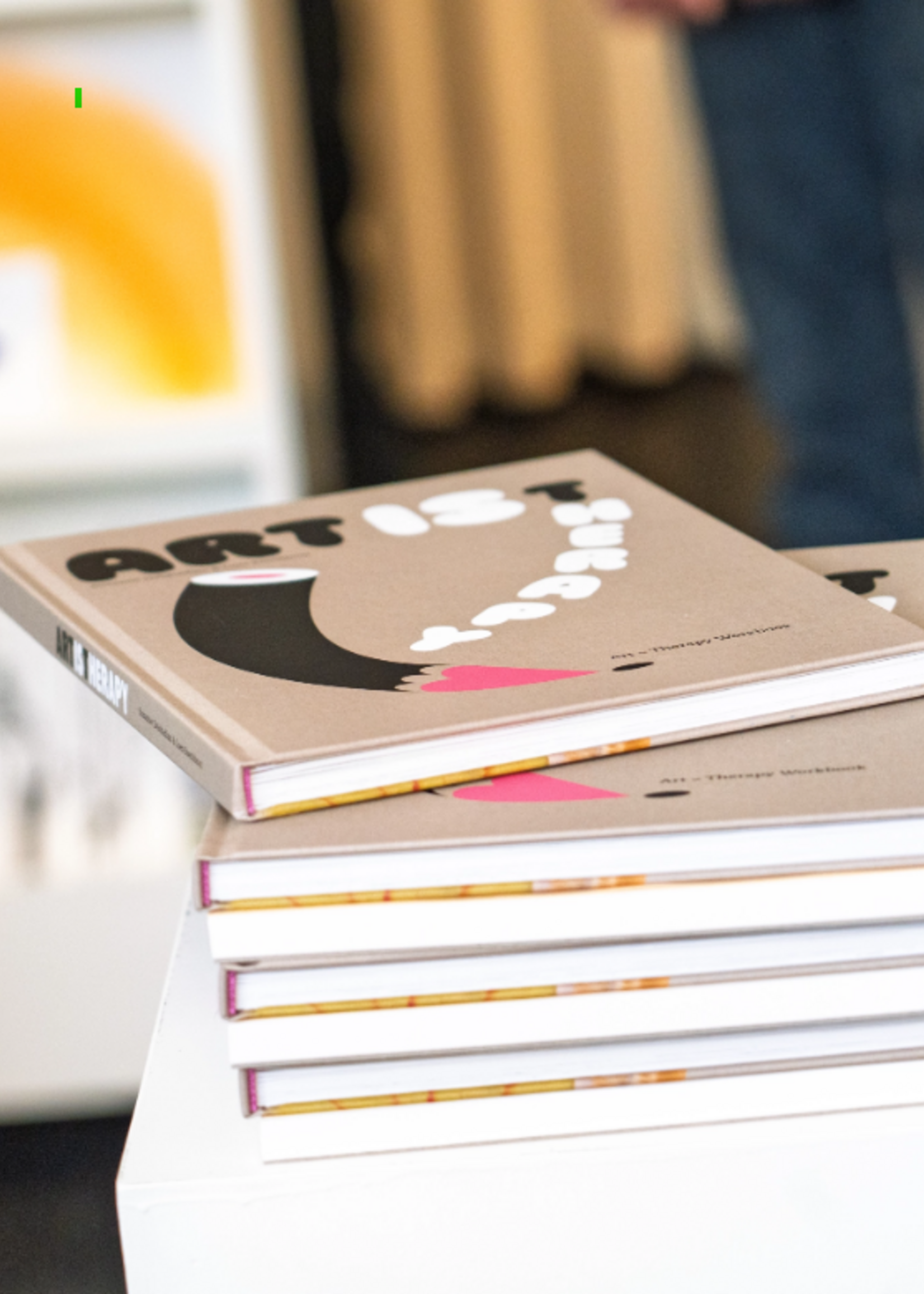 ArtIsTherapy, een boek gemaakt door therapeuten en cliënten van Parnassia