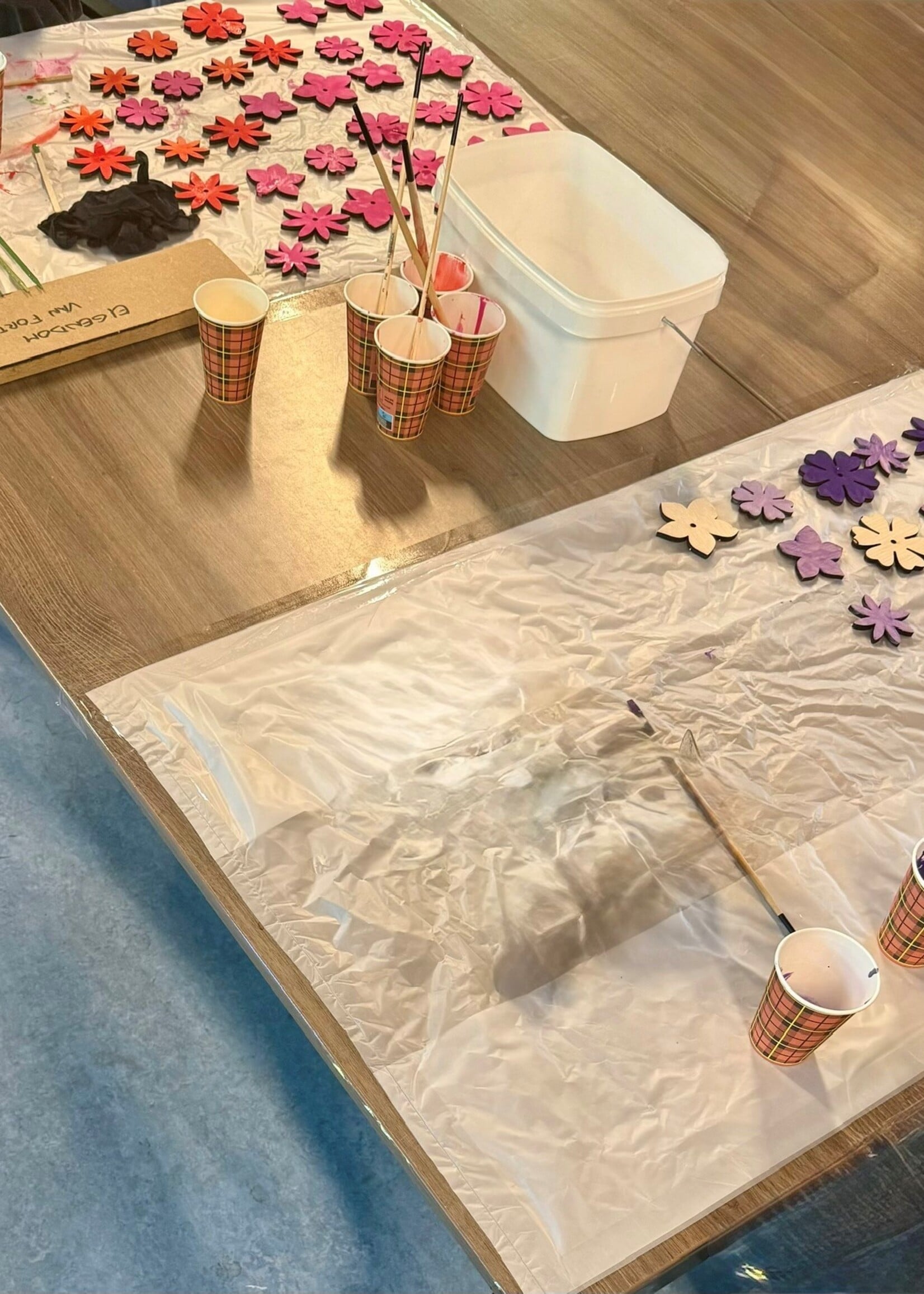 Houten bloemen voor de tuin, Set van 3