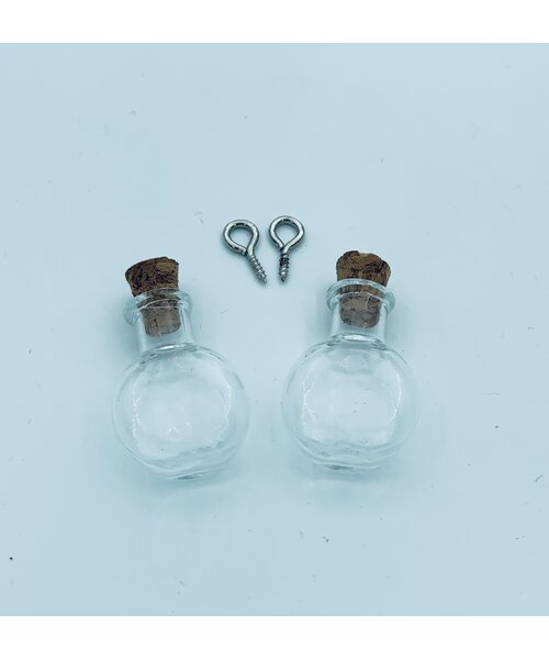 Hobby & Crafting Fun Mini glazen flesjes met kurk- en schroefhanger 2 stuks ca. 19.2 x 10 x 24 mm